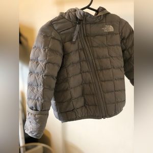 The North Face spring jacket, windbreaker size 12m-18m